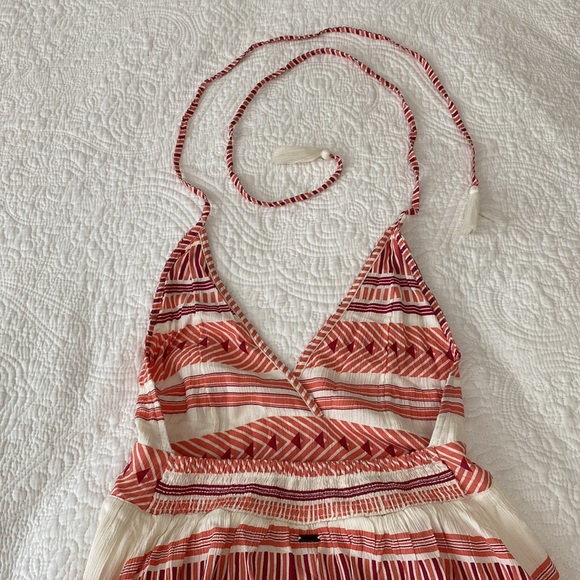 Sale!🛍️O’Neill Backless Halter Dress - Picture 3 of 12